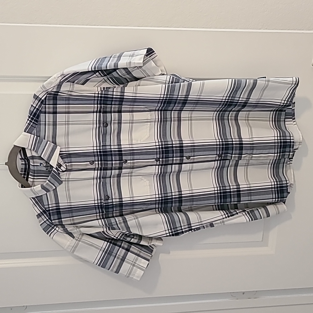 Kuhl Button Down - image 1